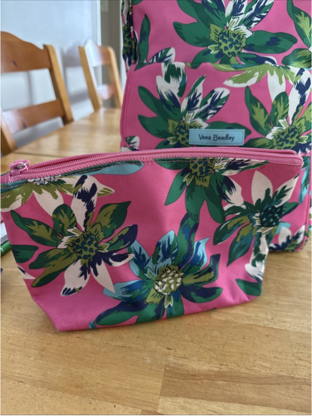 Vera Bradley Tropical Paradise Pink/green Backpack W/ Matching Makeup Bag - Picture 5 of 5